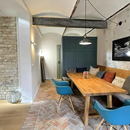 Idyllic Hideaway In The Countryside