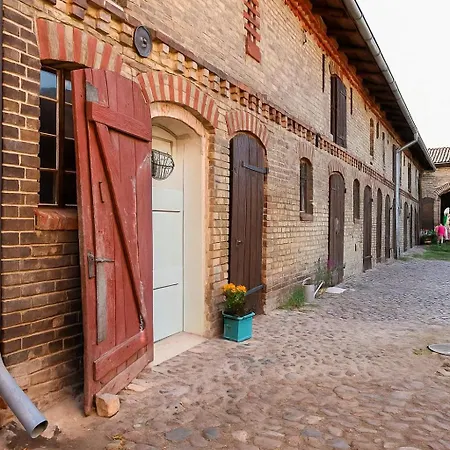 Idyllic Hideaway In The Countryside